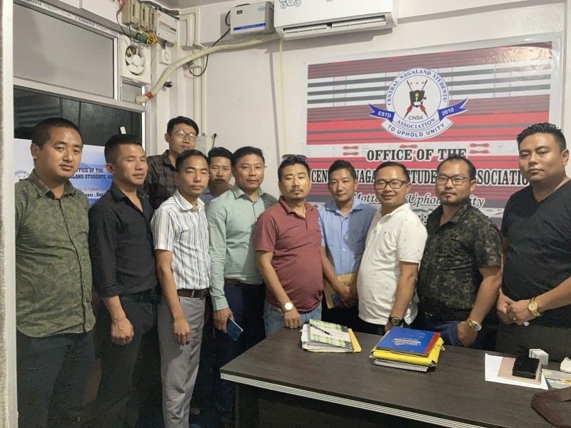 executives along with AKM, LSU and SKK executives during the meeting.